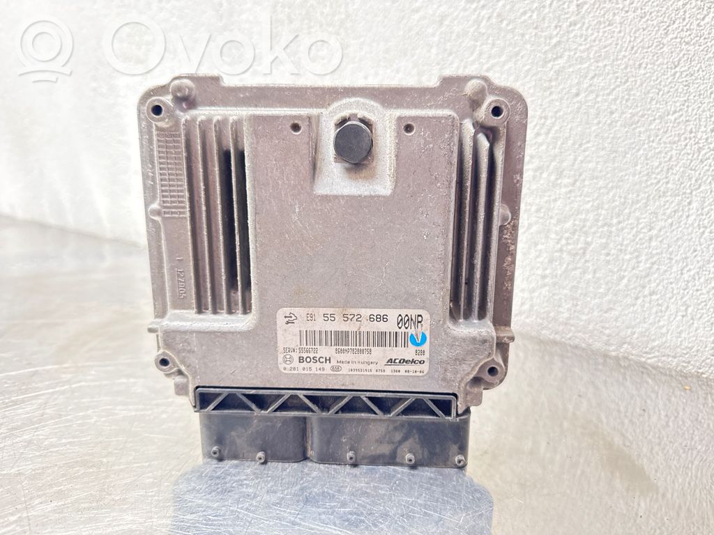 Opel Insignia A Engine control unit/module 