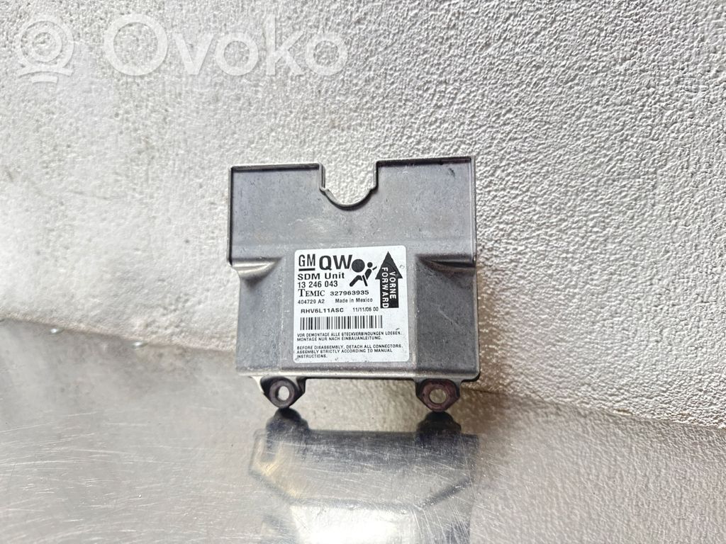 Opel Astra G Airbag control unit/module 