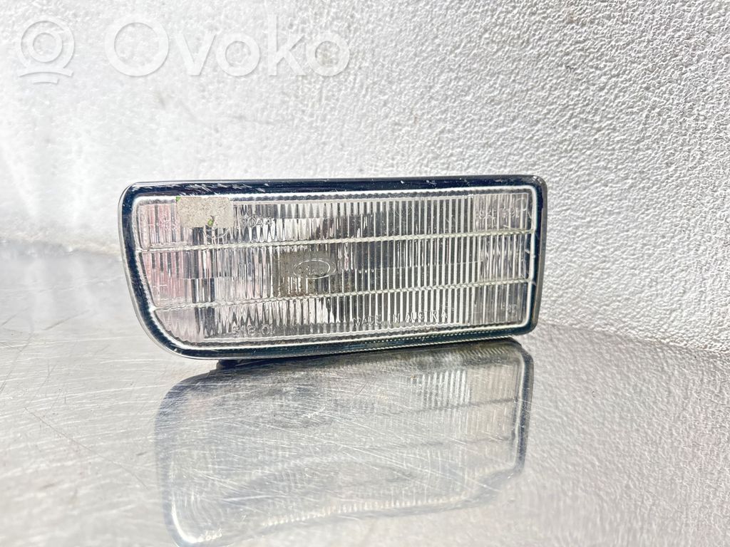 BMW 3 E36 Miglas lukturis priekšā 