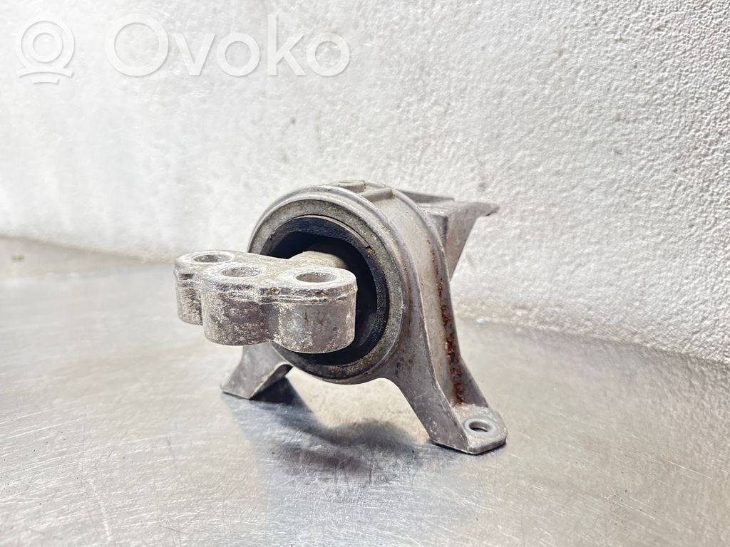 Opel Zafira A Engine mount bracket 