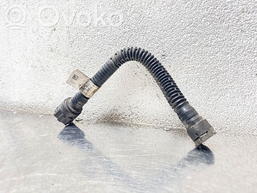 Opel Insignia A Engine coolant pipe/hose 