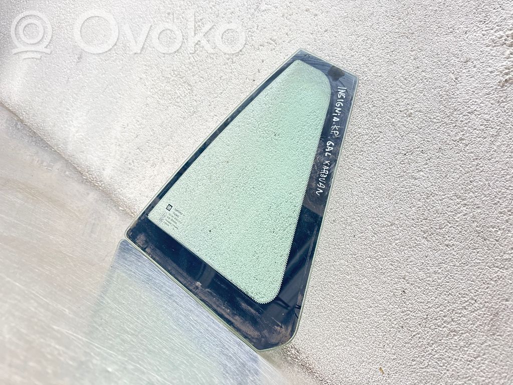 Opel Insignia A Ventanilla de ventilación de la puerta trasera 