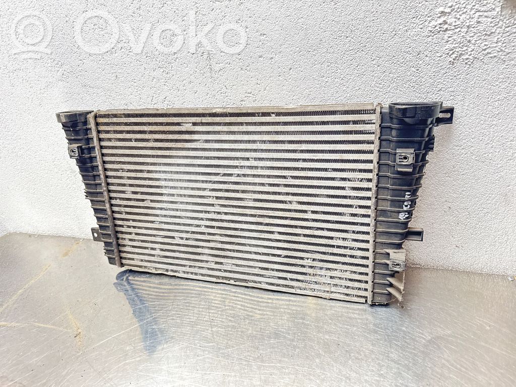Opel Astra H Interkūlerio radiatorius 
