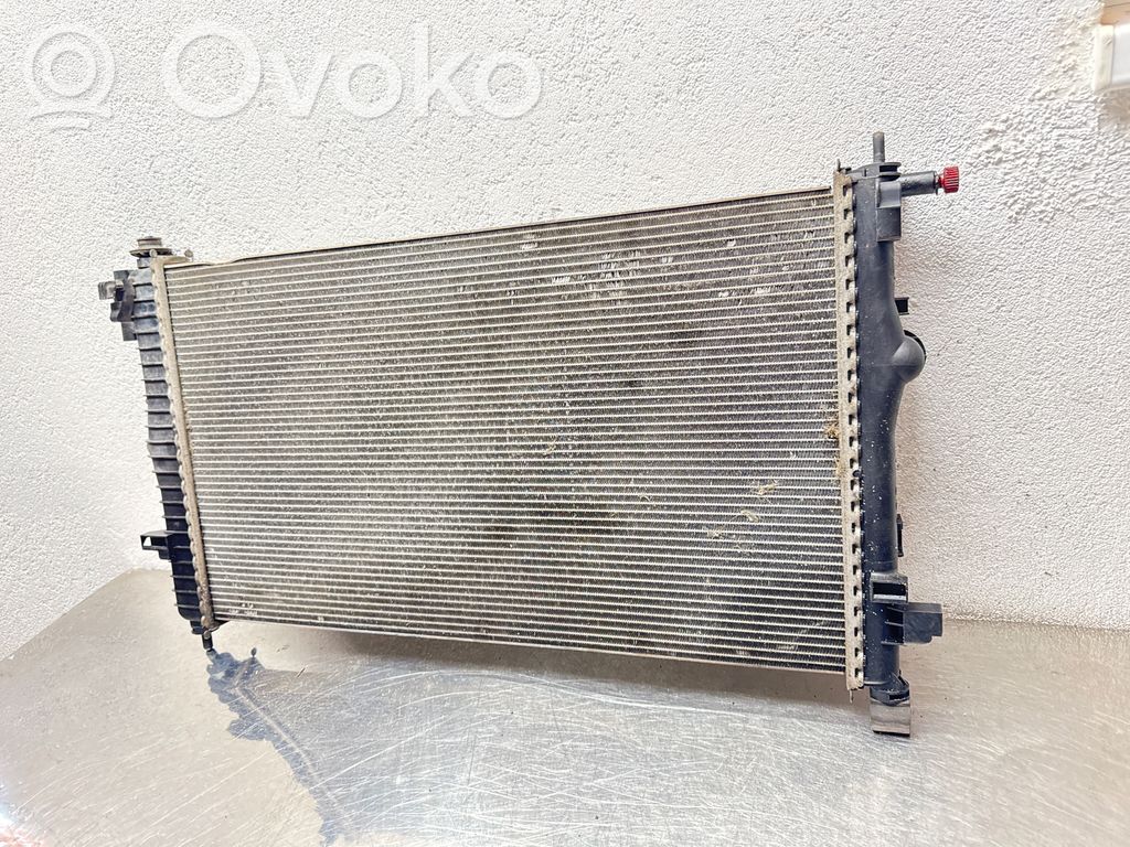 Opel Insignia A Coolant radiator 