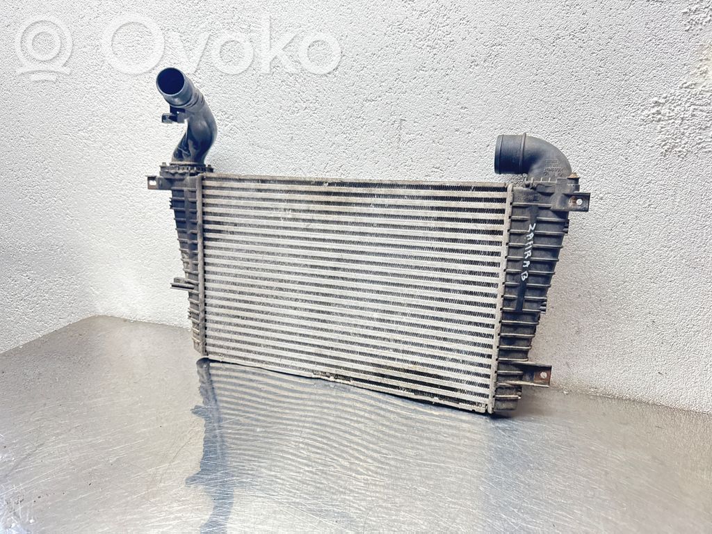 Opel Zafira B Interkūlerio radiatorius 