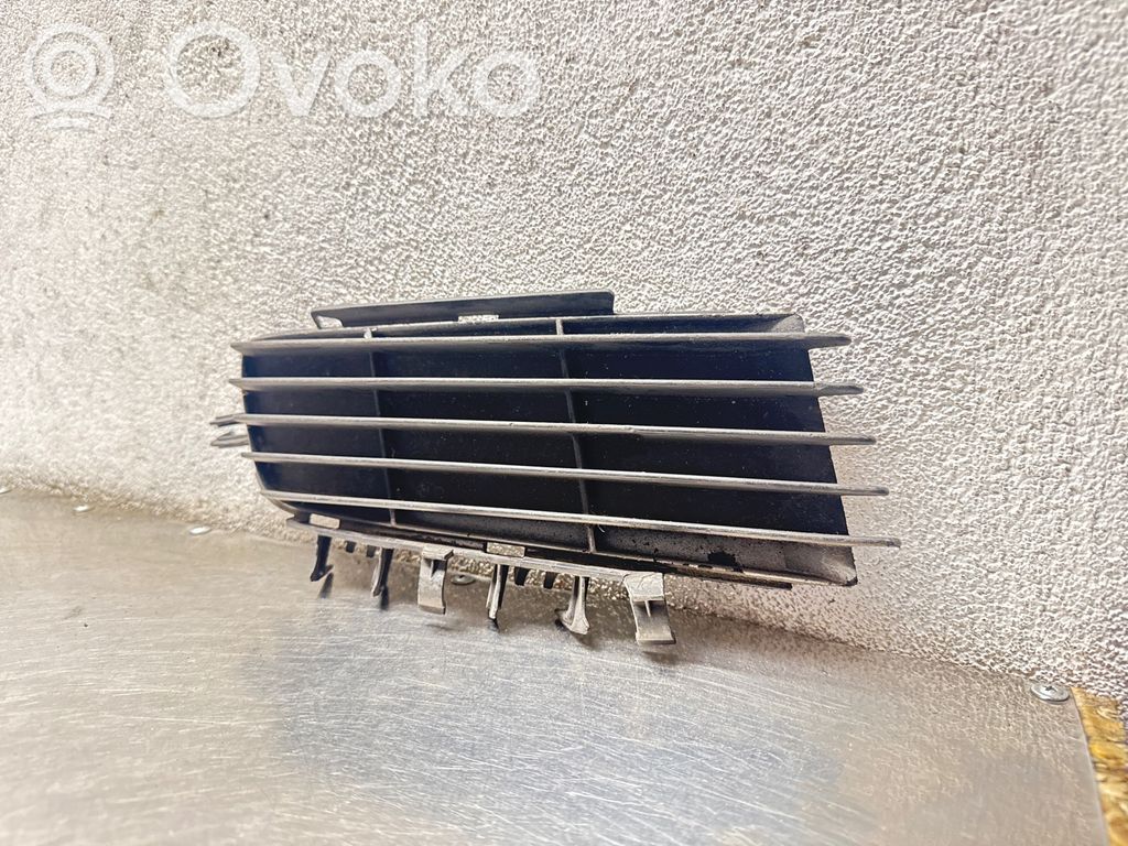 Opel Vectra C Kratka dolna zderzaka przedniego 