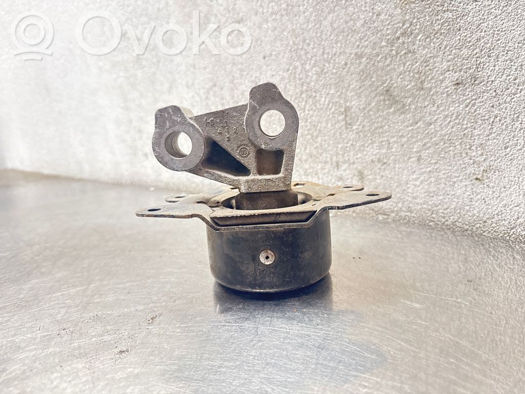 Engine mount bracket   13109200,24494
