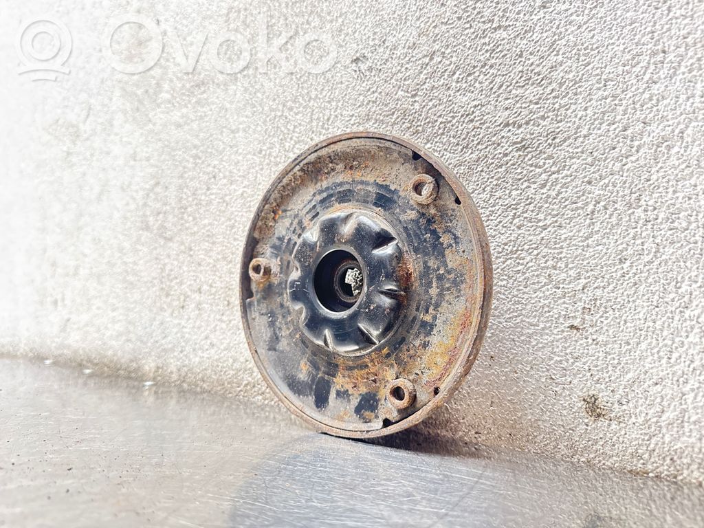 Opel Vectra C Coil spring mount 