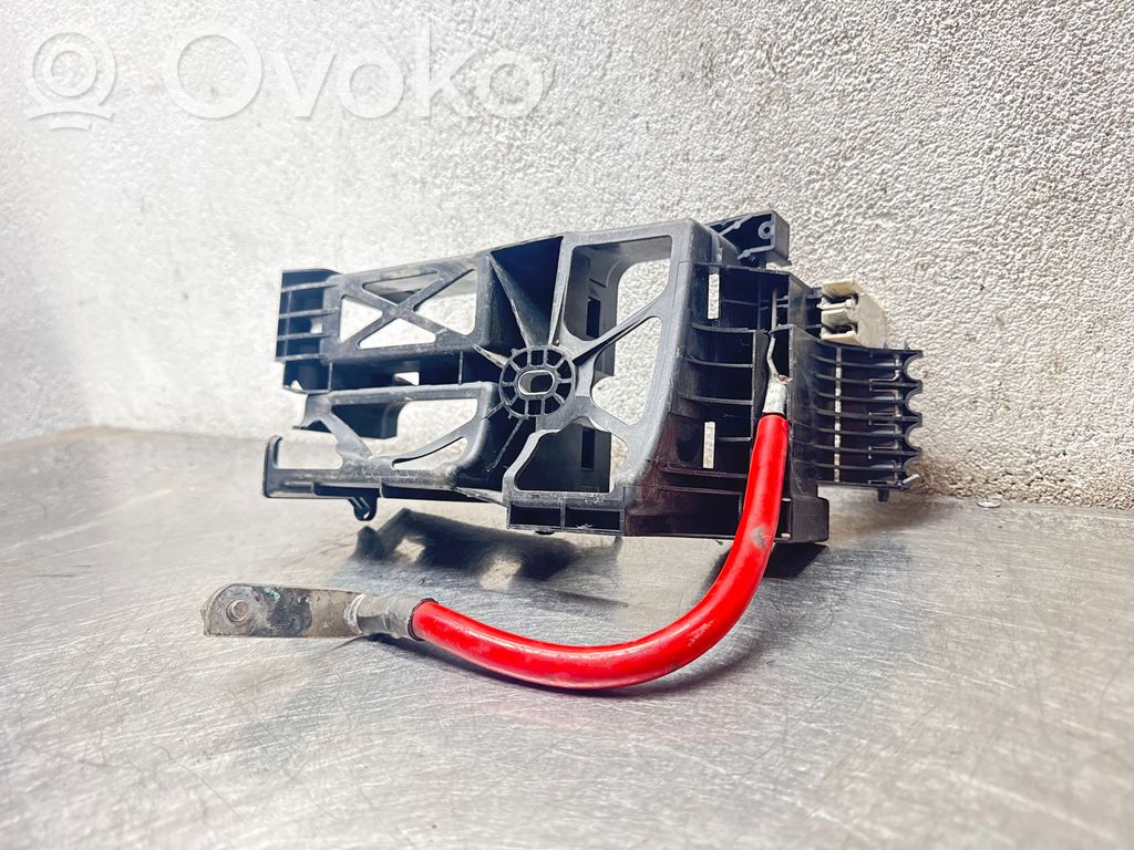 Opel Corsa D Skrzynka bezpieczników / Komplet 