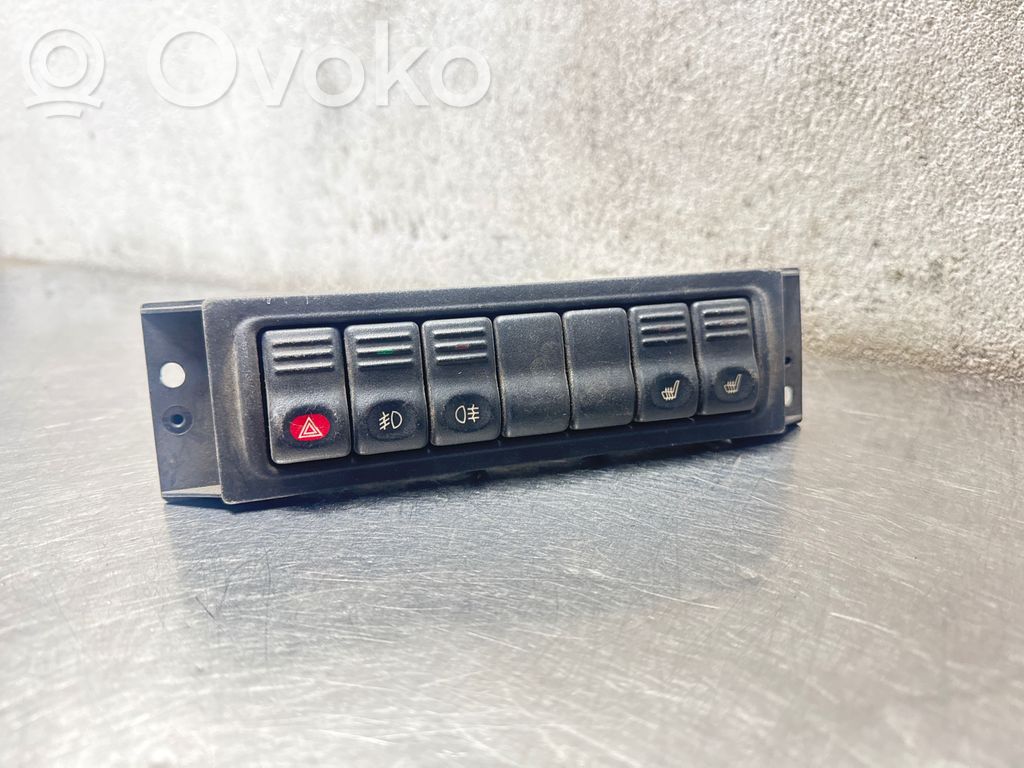Opel Sintra Hätävilkkujen kytkin 