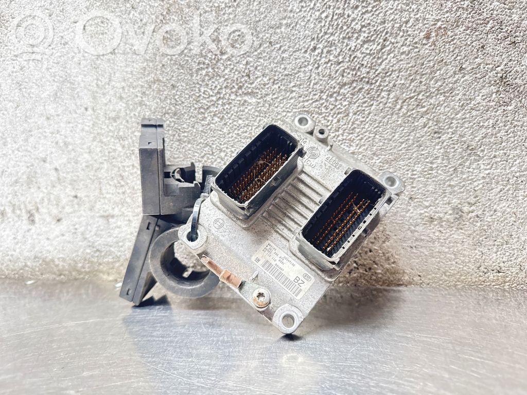 Opel Corsa C Engine control unit/module 