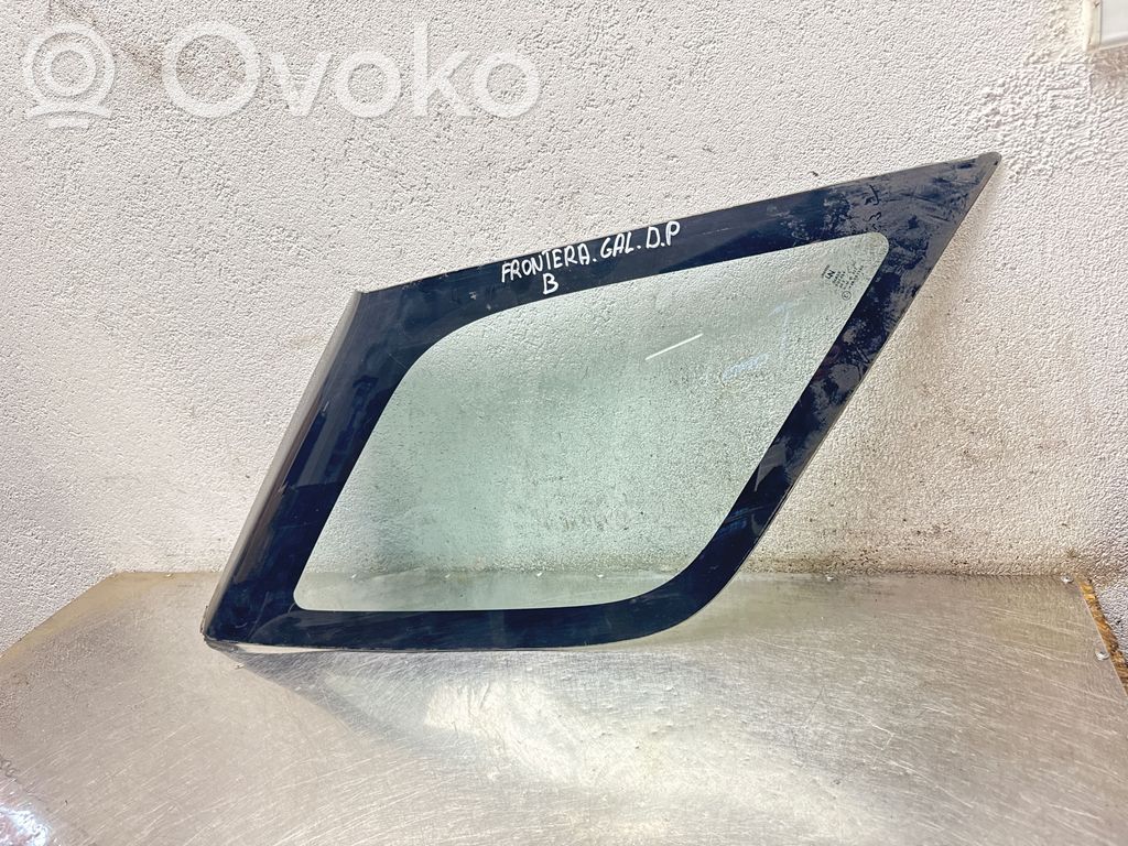 Opel Frontera B Rear side window 