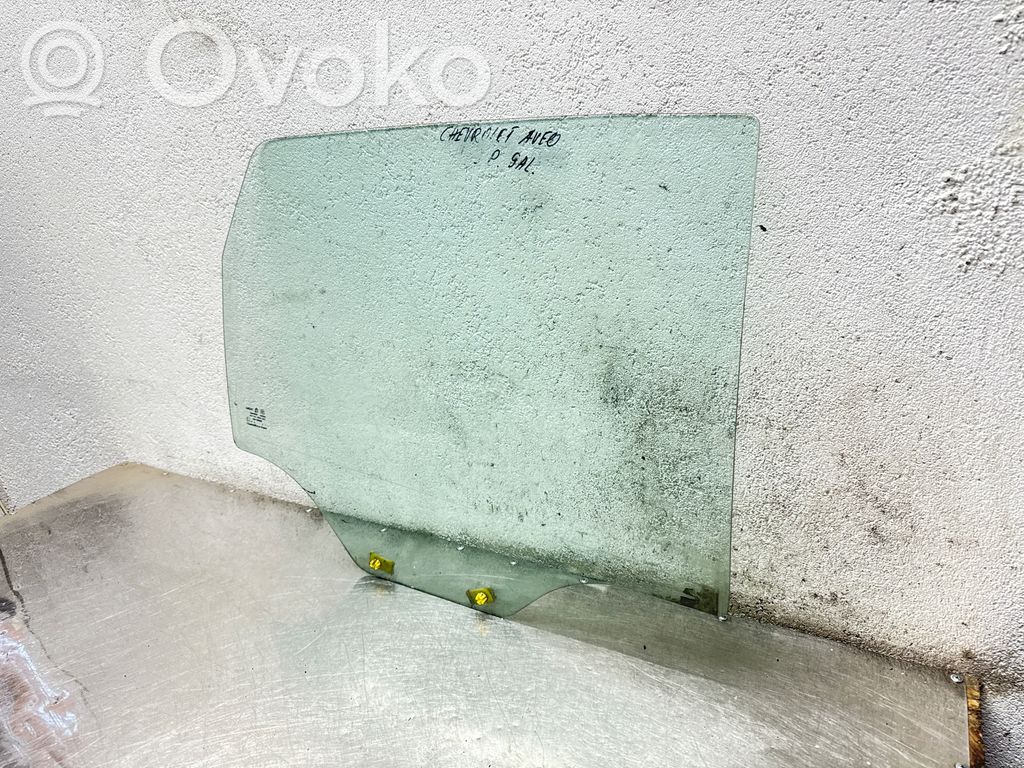 Chevrolet Aveo aizmugurējo durvju stikls 