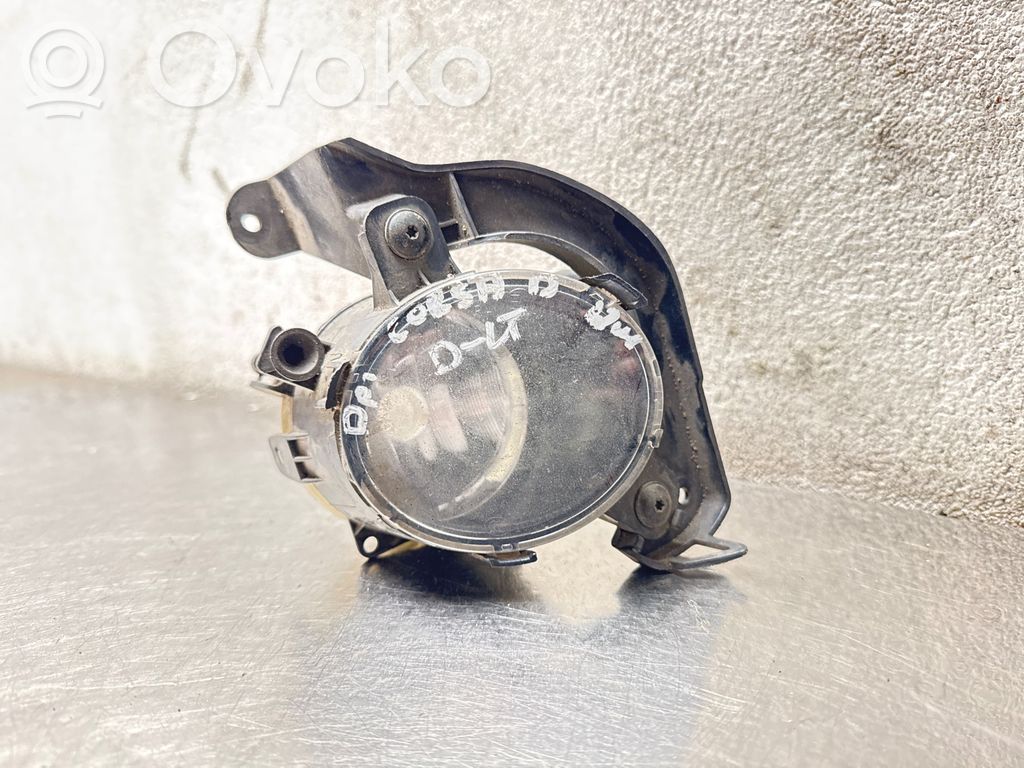 Opel Corsa D Miglas lukturis priekšā 