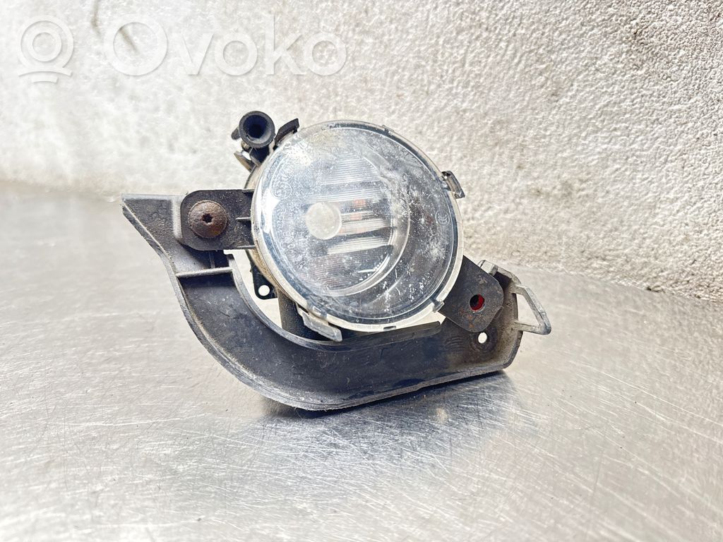 Opel Corsa D Miglas lukturis priekšā 