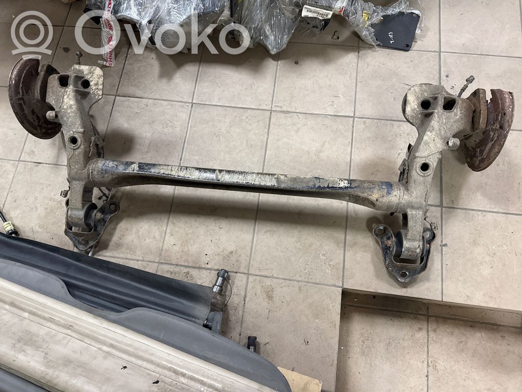 Opel Astra H Eje trasero 
