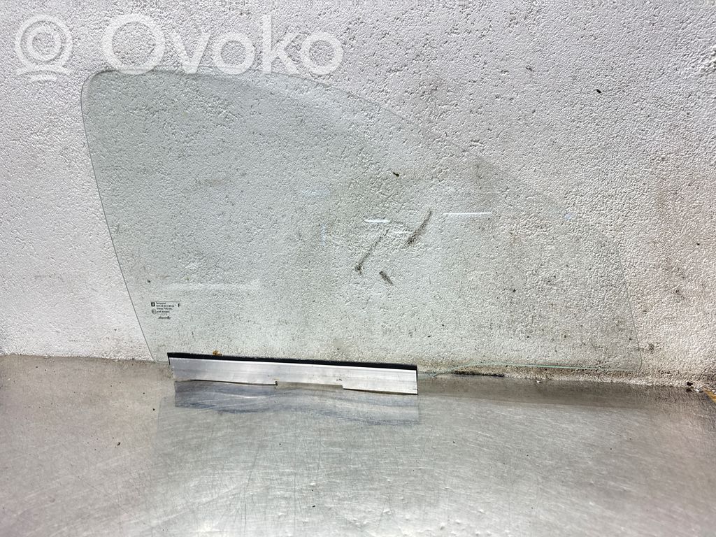Opel Corsa B Szyba drzwi przednich 