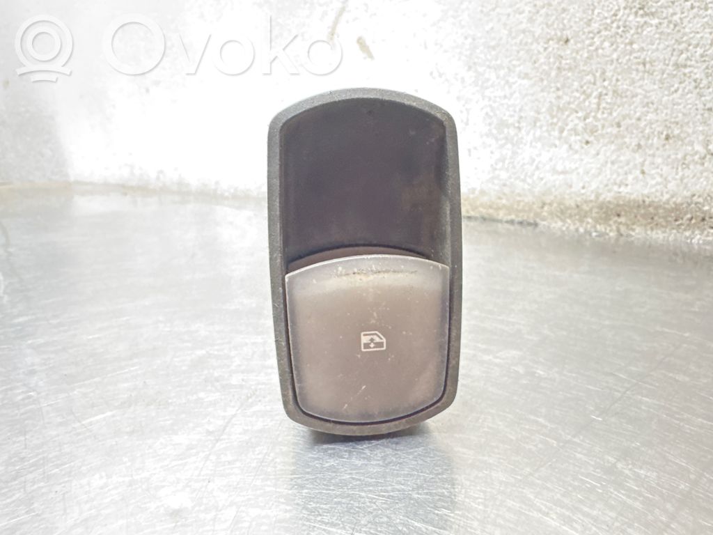 Opel Corsa C Electric window control switch 