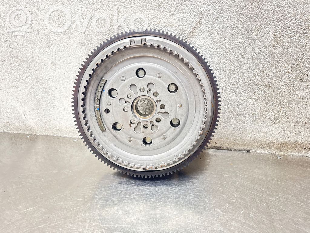 Koło zamachowe   415030510,005108509789,55570194,55191690,55228930,5616000,616234,616361