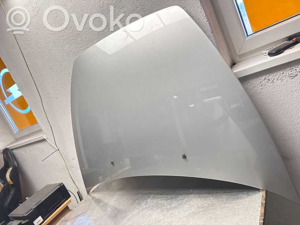 Volvo V50 Konepelti 