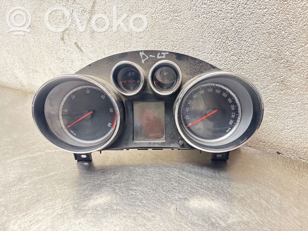 Opel Insignia A Спидометр (приборный щиток) 