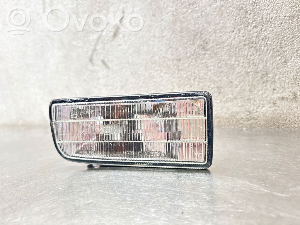 BMW 3 E36 Miglas lukturis priekšā 