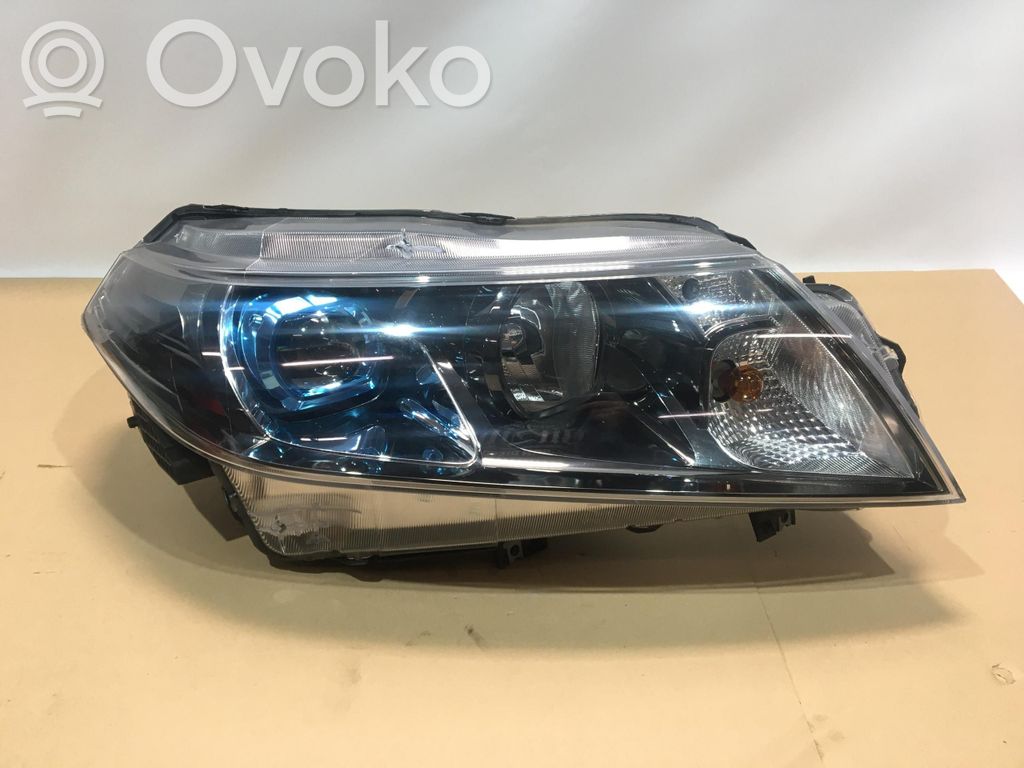 Suzuki Vitara (LY) Phare frontale 