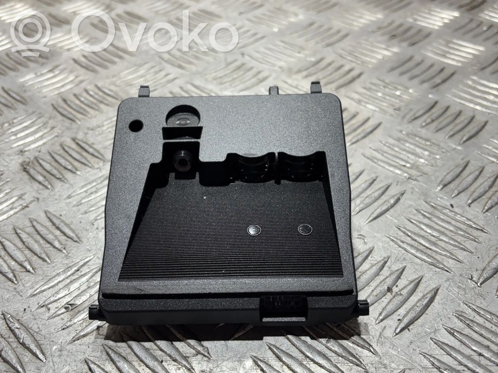 Suzuki Vitara (LY) Distronic sensor radar 