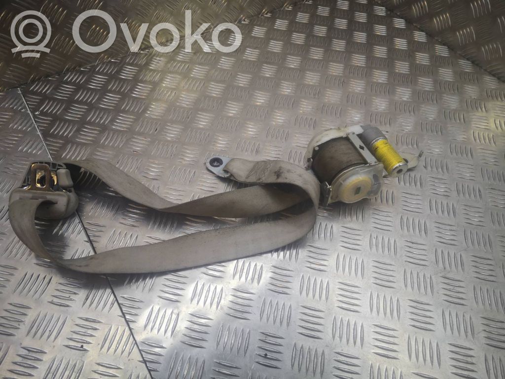 Hyundai Trajet Etuistuimen turvavyö 