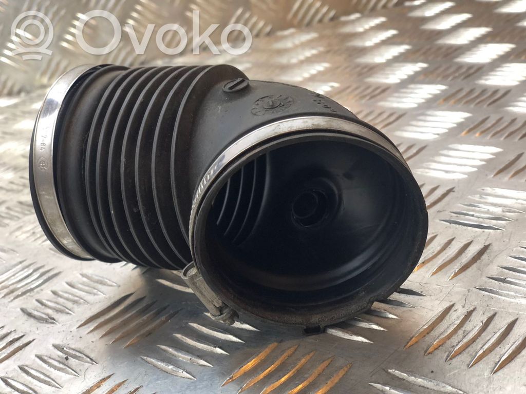 BMW 1 E81 E87 Air intake hose/pipe 
