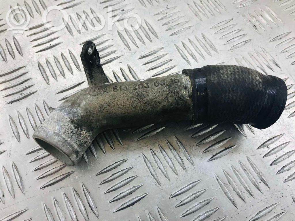 Mercedes-Benz E W210 Engine coolant pipe/hose 