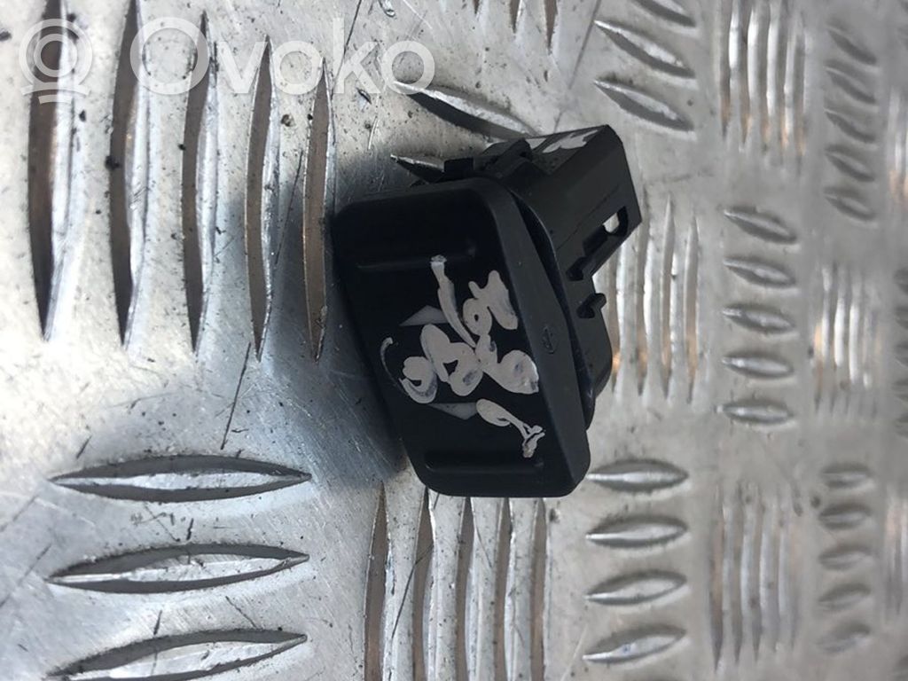 Ford Galaxy Electric window control switch 