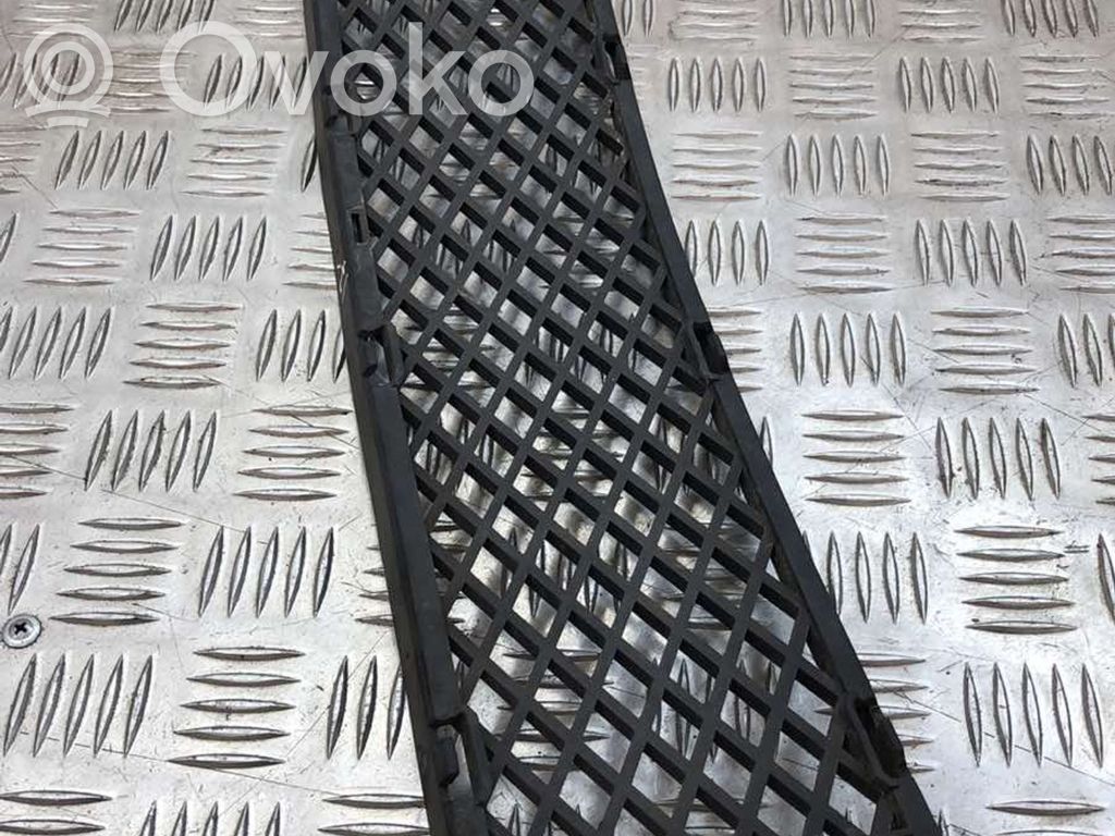 BMW 7 E65 E66 Front bumper lower grill 