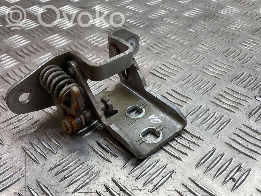 Chrysler Grand Voyager V Front door upper hinge 