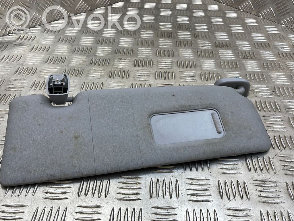 BMW 1 E81 E87 Skydelis nuo saulės 