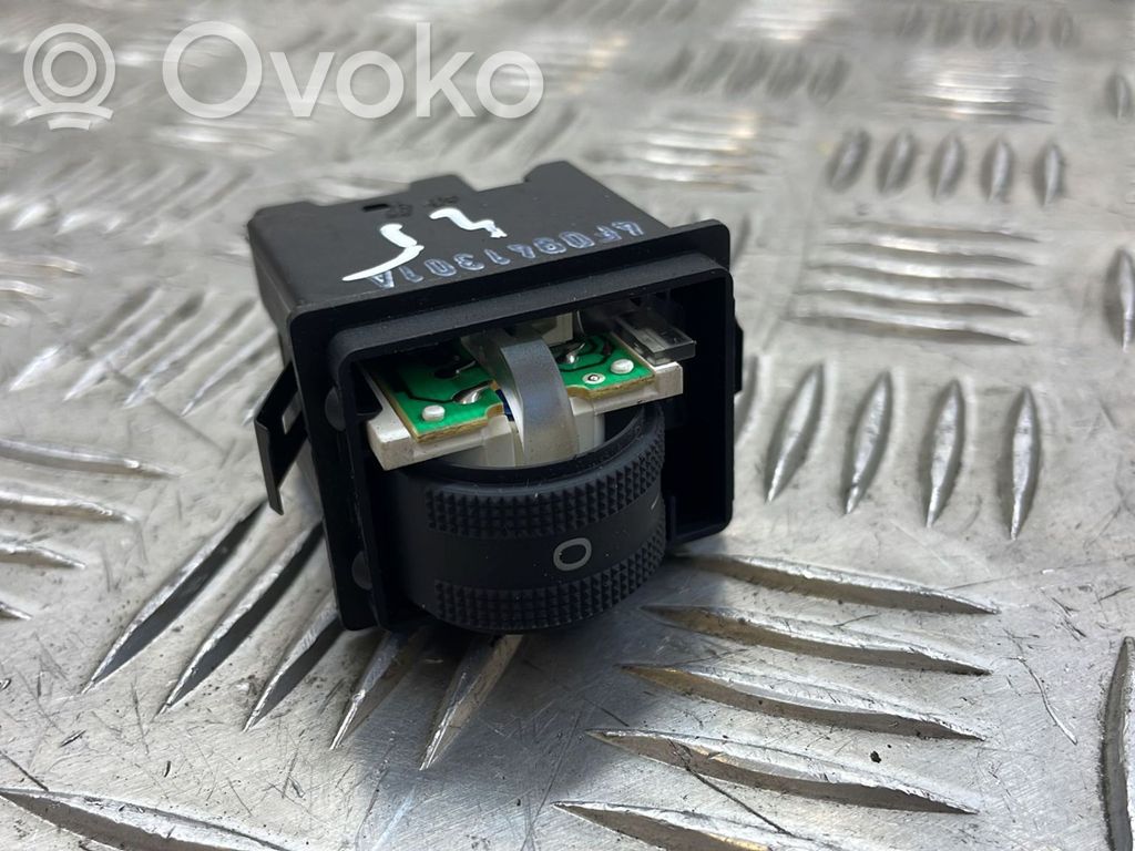 Audi A6 S6 C6 4F Headlight level height control switch 
