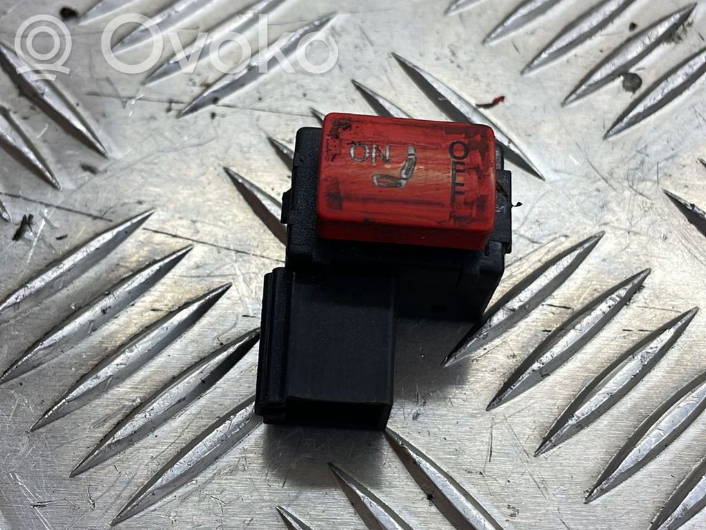 Audi A8 S8 D3 4E Switch for retractable tow bar 
