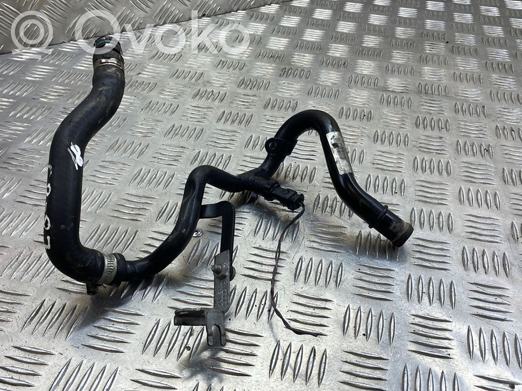Audi A5 8T 8F Engine coolant pipe/hose 