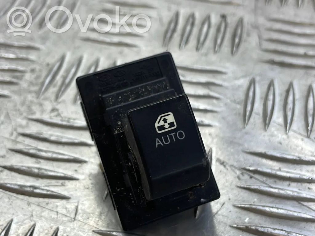 KIA Ceed Electric window control switch 