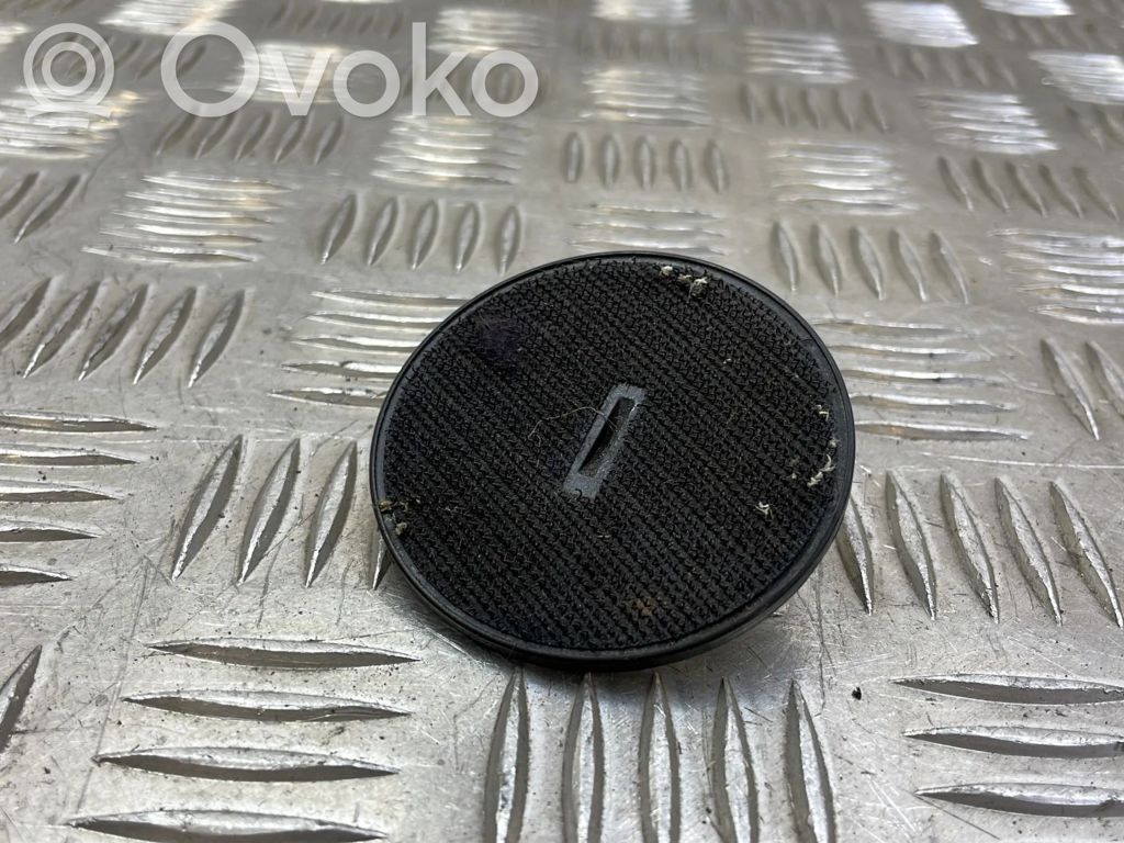BMW 2 F22 F23 Floor mat clip fixing clamp 
