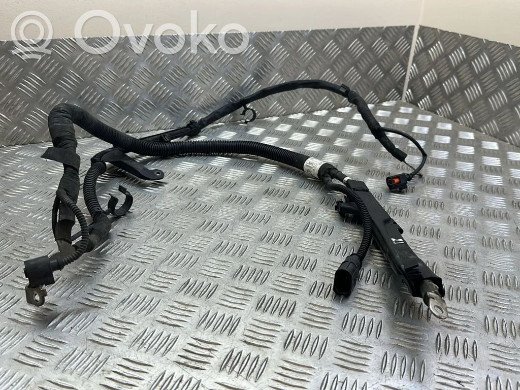 Audi A4 S4 B9 Cable positivo (batería) 