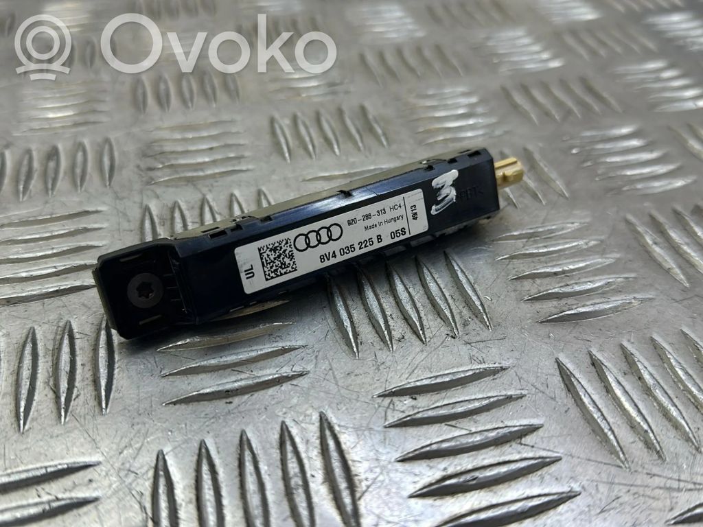 Audi A3 S3 8V Antenos stiprintuvas 