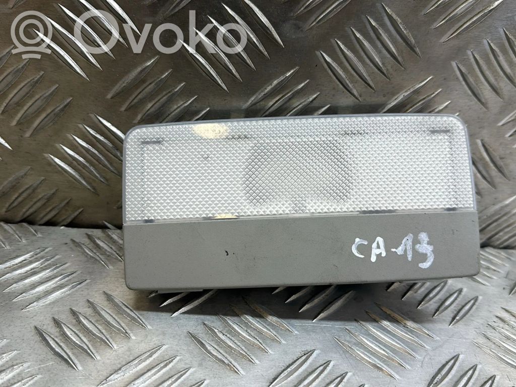 Opel Astra K Luz del asiento trasero 