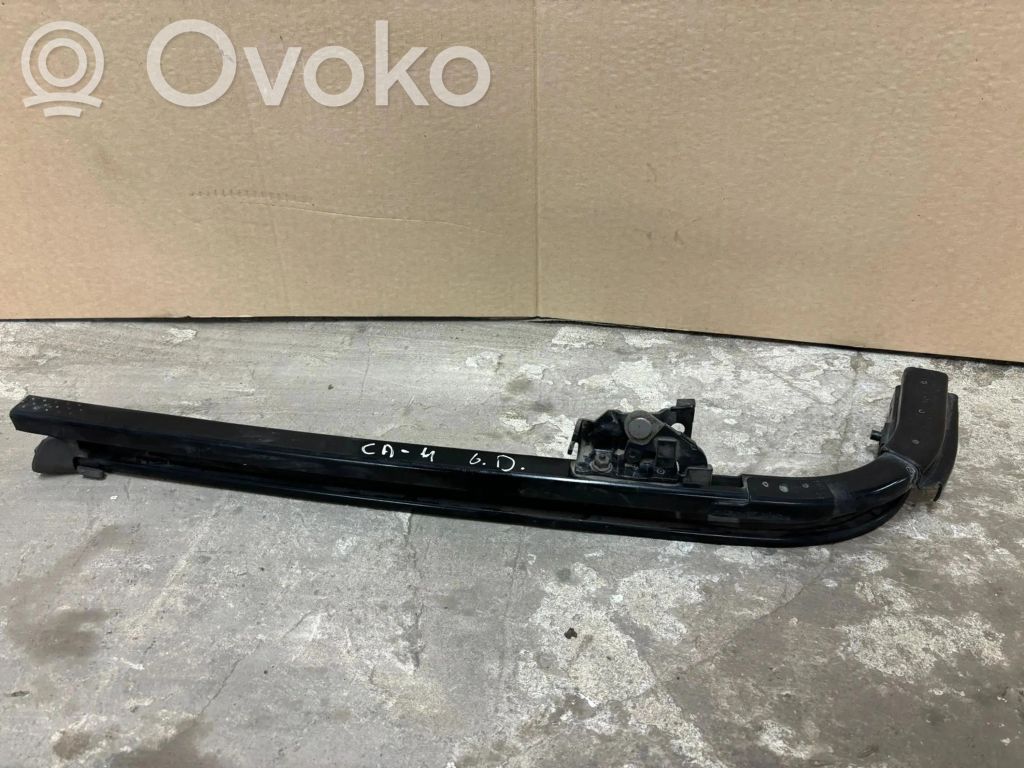 Ford Grand C-MAX Oven lasin kisko 