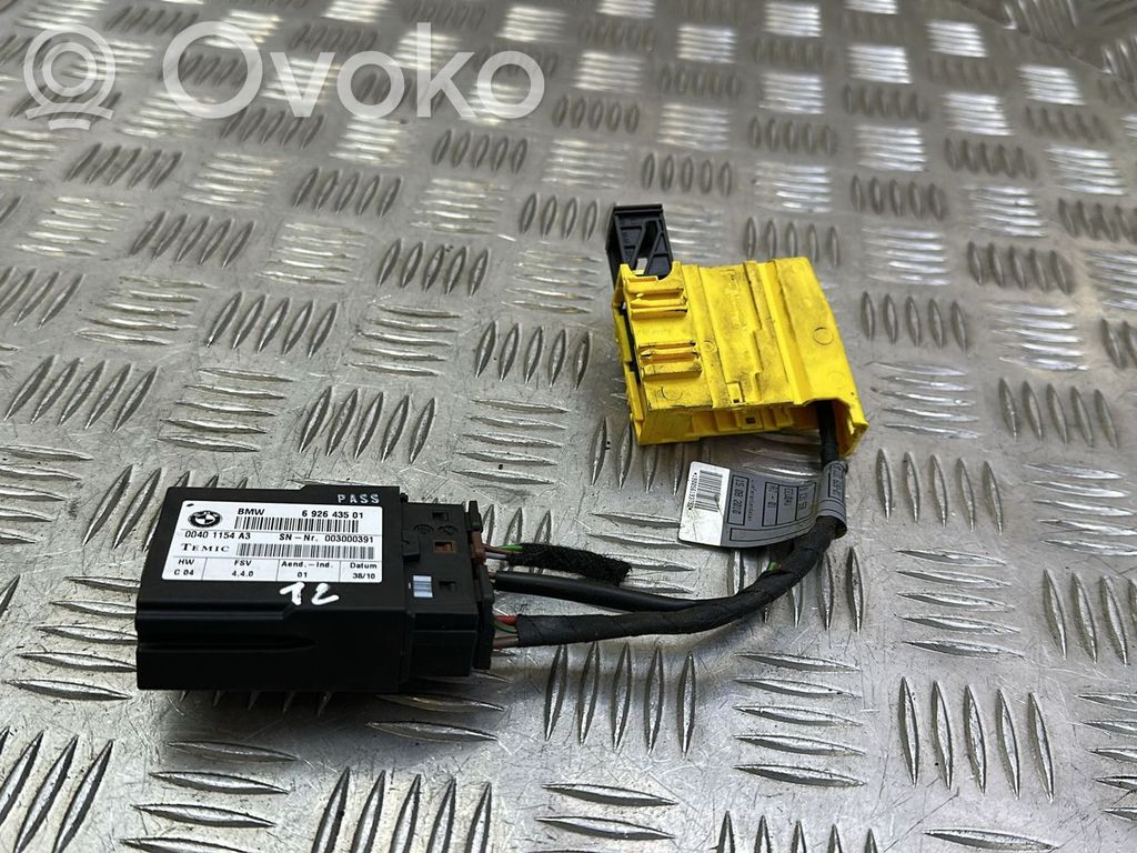 BMW X1 E84 Seat control module 