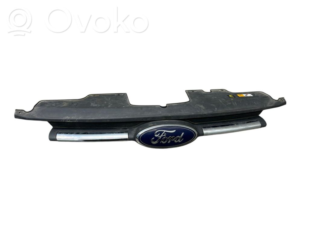 Front bumper upper radiator grill