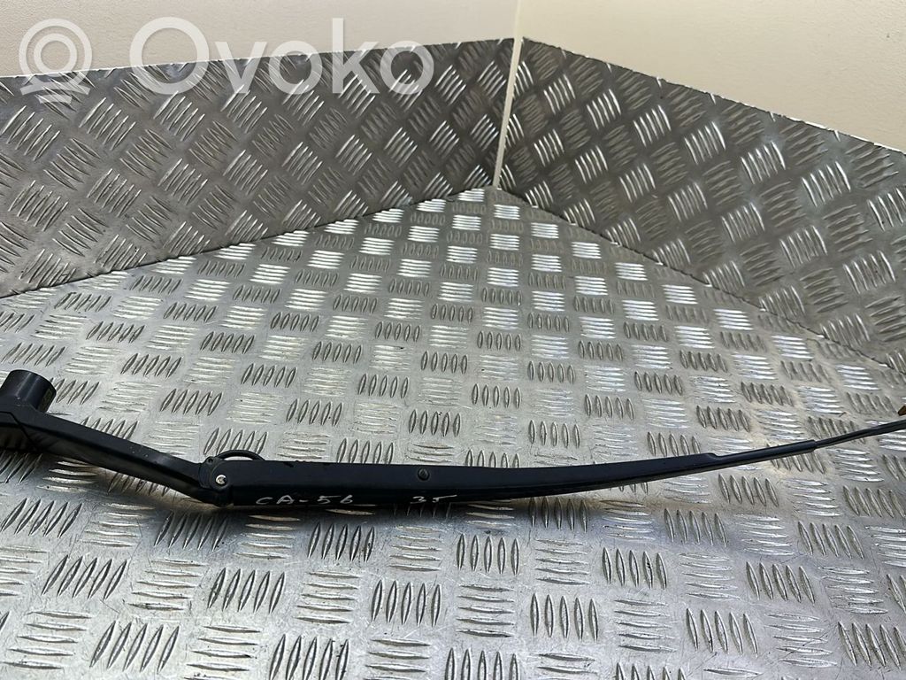 Mazda CX-5 Front wiper blade arm 