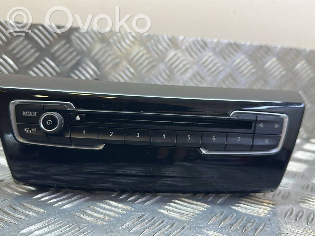 BMW 2 F45 Head unit multimedia control 