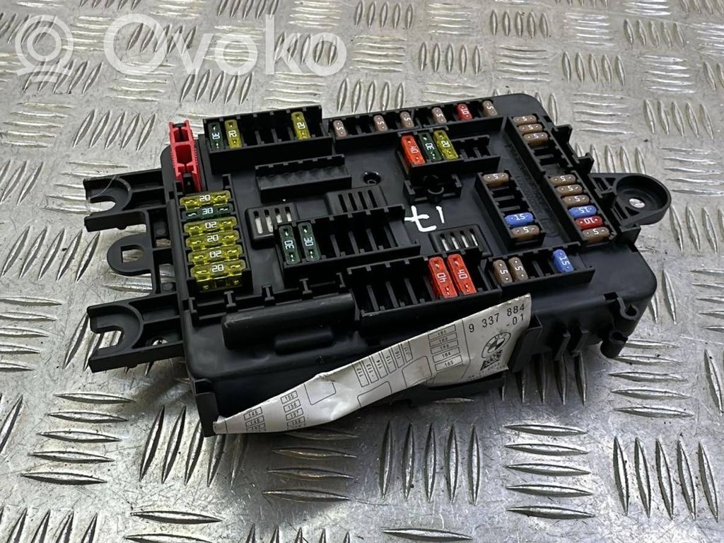 BMW 1 F20 F21 Fuse module 