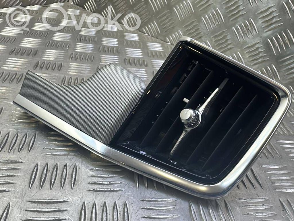 Volvo S90, V90 Boczna kratka nawiewu deski rozdzielczej 